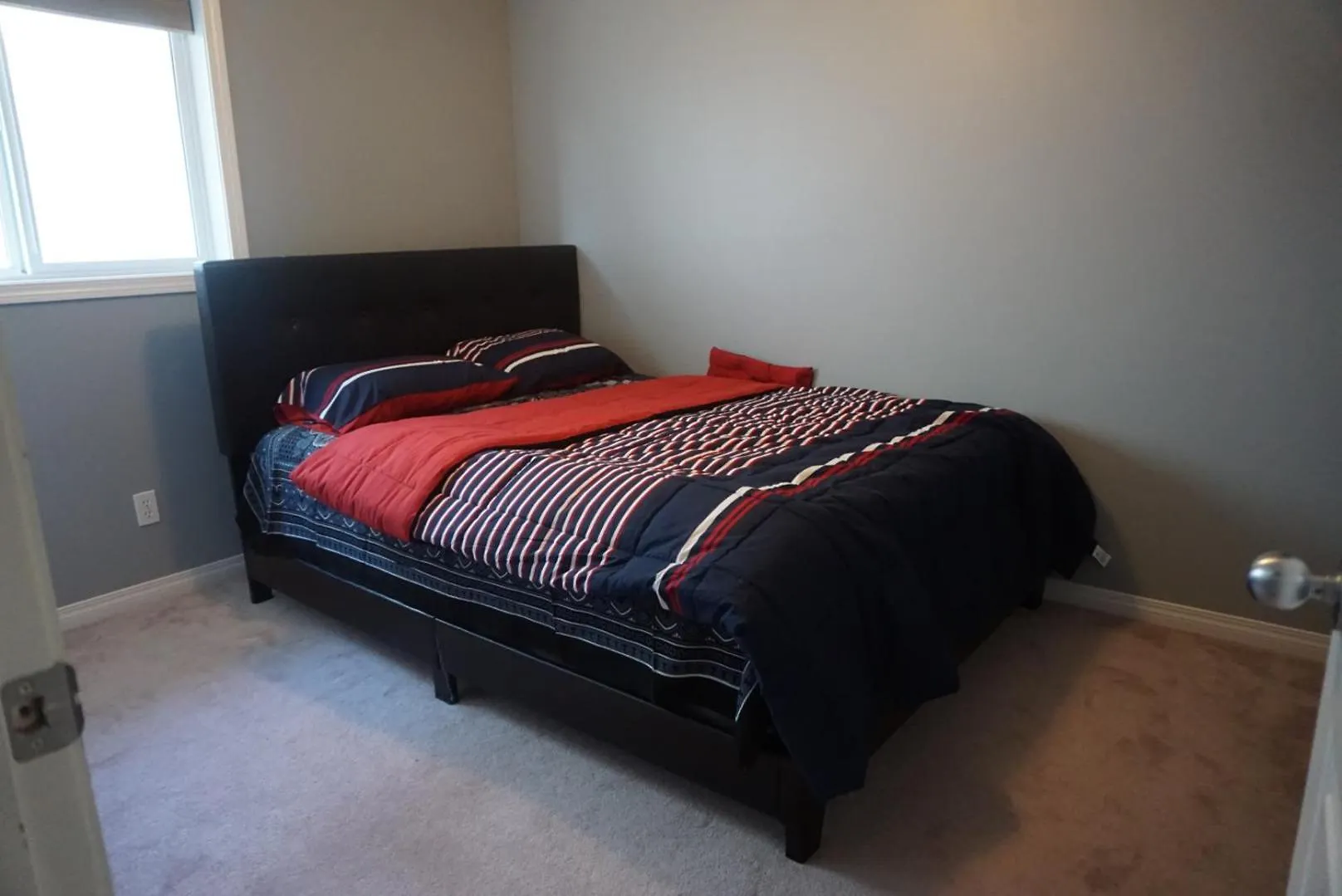 Cozy Comfort Rooms In Se Calgary, Canada カルガリー